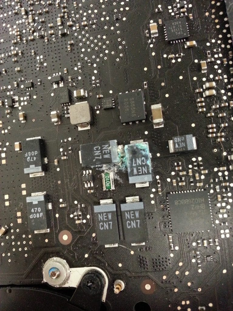 Techno House – Liquiddamage E1752177297673